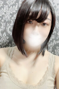 一色ひづき